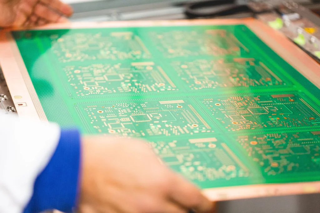RF Microwave PCB Design & Fabrication Considerations  
